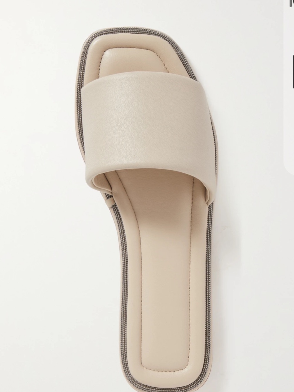 Brunello Cucinelli
Leather Monili Trim Sandal Size 38 .. Very Good Condition